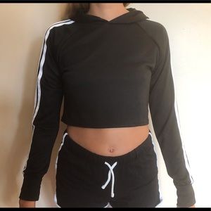 crop top light sweatshirt